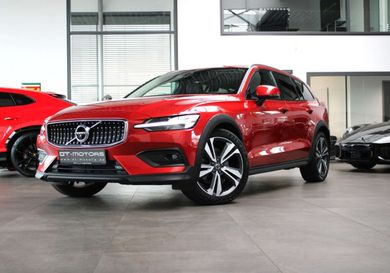 Volvo V60 Cross Country, 2022