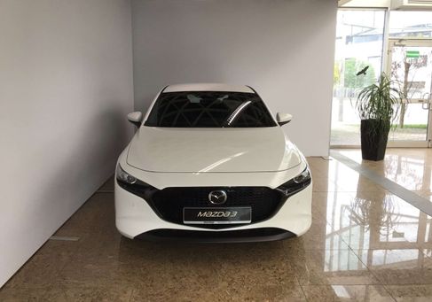 Mazda 3, 2025
