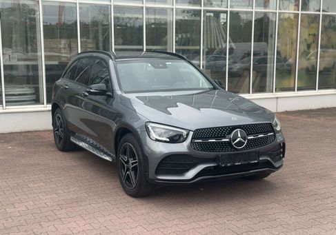 Mercedes-Benz GLC 300, 2020 3