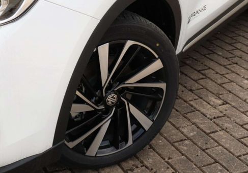 MG ZS, 2025
