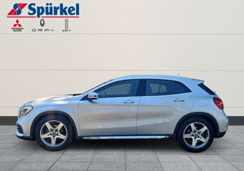 Mercedes-Benz GLA 200, 2019