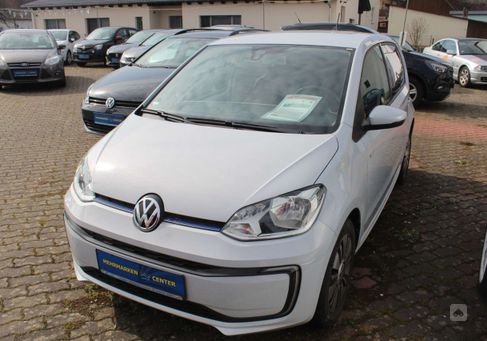 Volkswagen up!, 2017