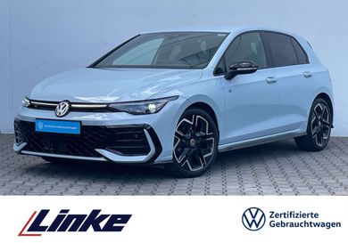 Volkswagen Golf, 2024