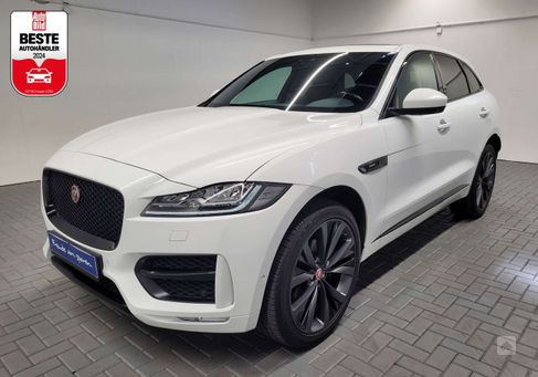 Jaguar F-Pace, 2017