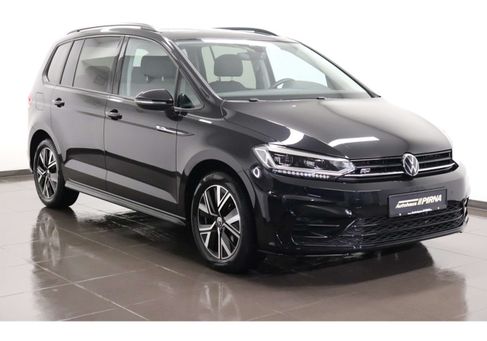 Volkswagen Touran, 2022 3