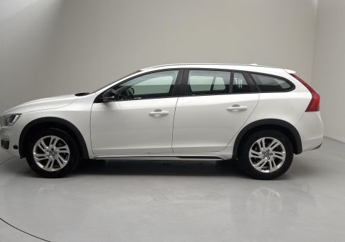 Volvo V60 Cross Country, 2018