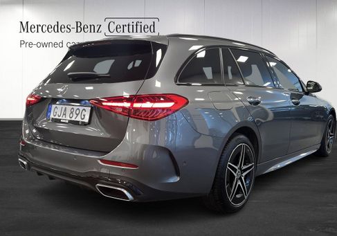 Mercedes-Benz C 300, 2025