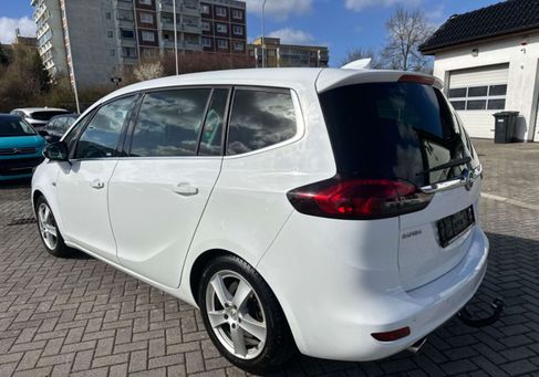 Opel Zafira, 2017