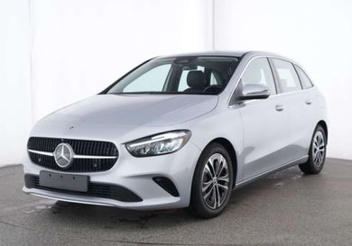 Mercedes-Benz B 200, 2025