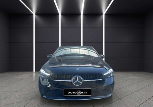 Mercedes-Benz B 200, 2024