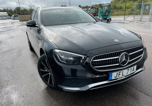 Mercedes-Benz E 300, 2022 2
