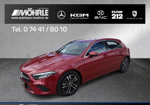 Mercedes-Benz A 200, 2023