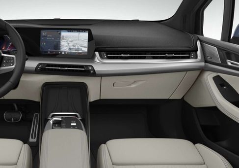BMW 218, 2024 3