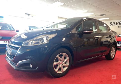 Peugeot 208, 2015