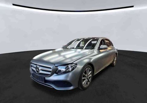 Mercedes-Benz E 220, 2019