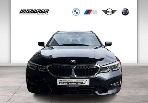BMW 320, 2022