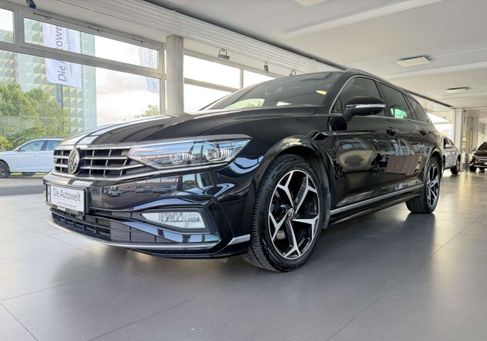 Volkswagen Passat Variant, 2023 3