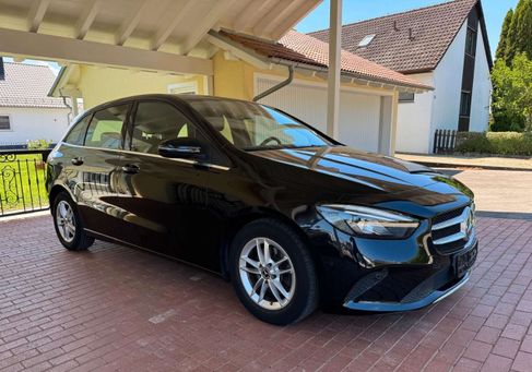 Mercedes-Benz B 180, 2019