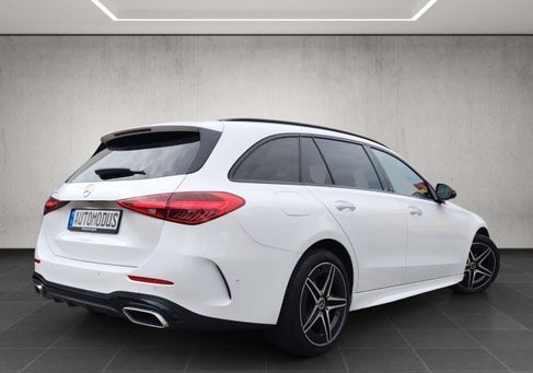 Mercedes-Benz C 300, 2022 3