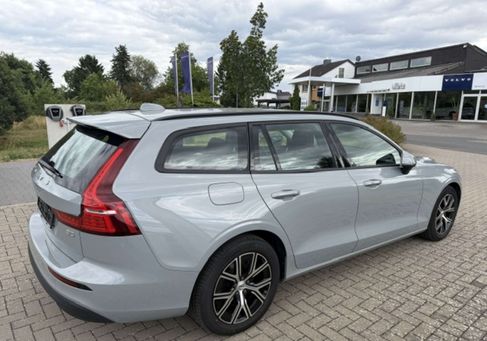 Volvo V60, 2023