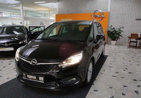 Opel Zafira, 2018