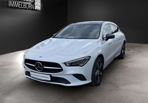Mercedes-Benz CLA 250, 2022
