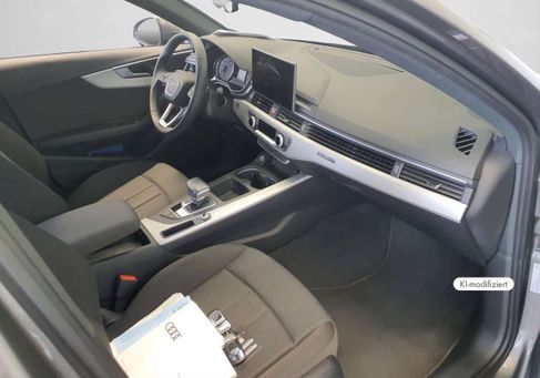 Audi A4, 2022 3