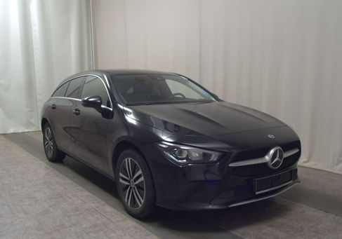 Mercedes-Benz CLA 250, 2022