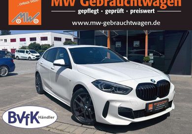 BMW 118, 2021