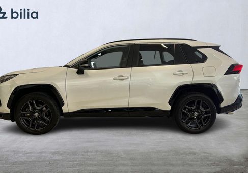 Toyota RAV 4, 2025