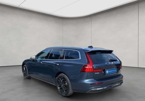 Volvo V60, 2022