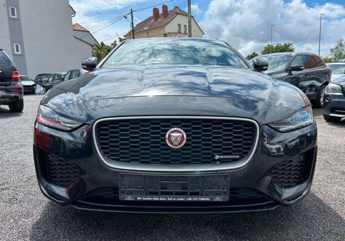 Jaguar XE, 2020