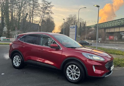 Ford Kuga, 2020