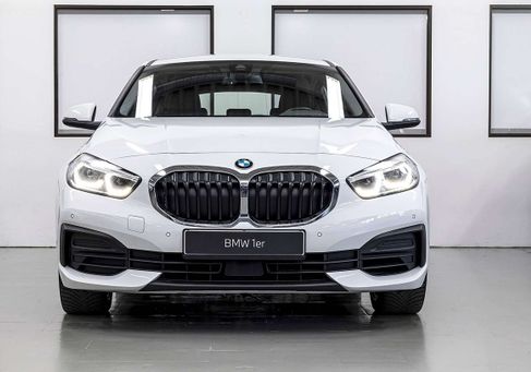 BMW 120, 2023 2