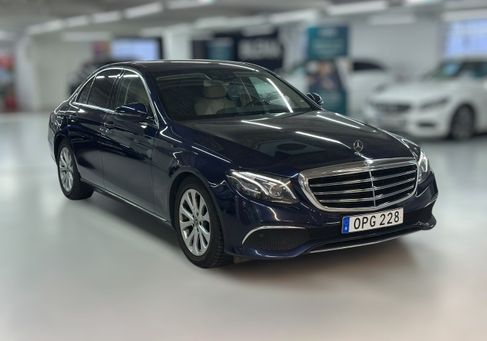 Mercedes-Benz E 300, 2019 3