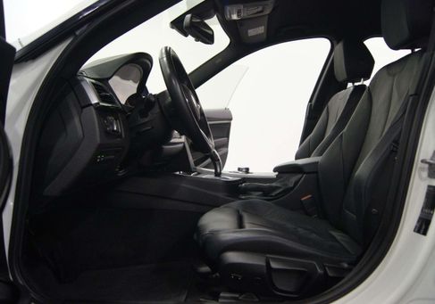 BMW 318, 2019