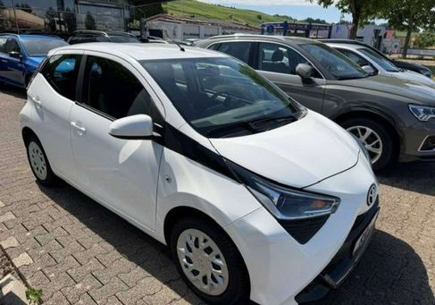 Toyota Aygo, 2022 2