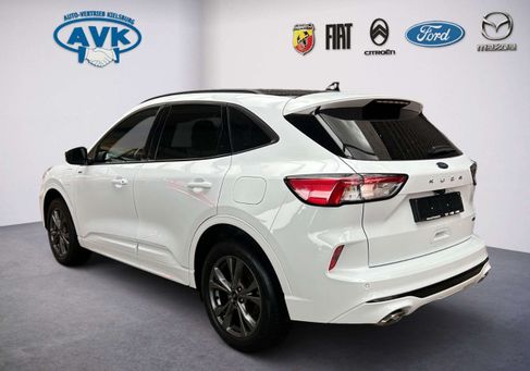 Ford Kuga, 2022