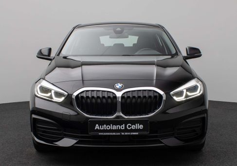 BMW 118, 2023