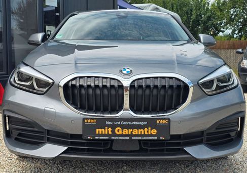 BMW 118, 2024