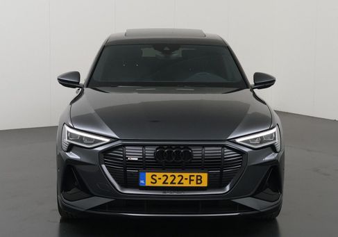 Audi e-tron, 2022