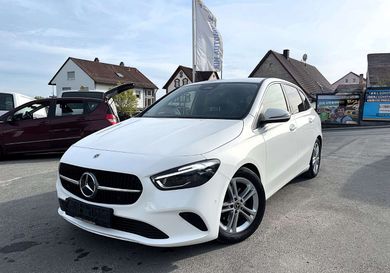Mercedes-Benz B 180, 2024
