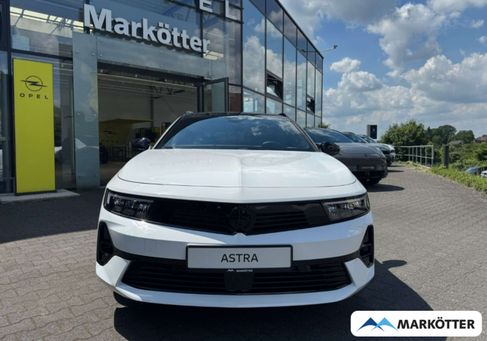 Opel Astra, 2025