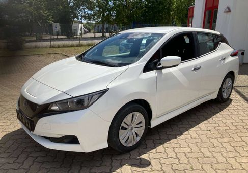 Nissan Leaf, 2023 2