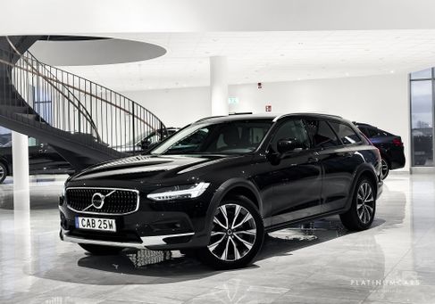 Volvo V90 Cross Country, 2021