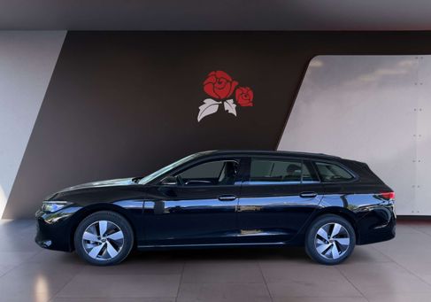 Volkswagen Passat Variant, 2024 3