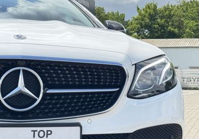 Mercedes-Benz E 300, 2018
