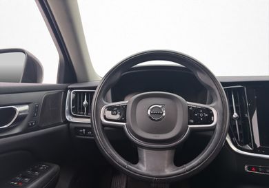 Volvo V60, 2021