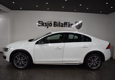 Volvo S60 Cross Country, 2018