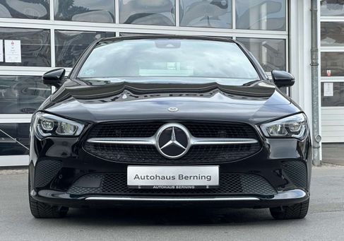 Mercedes-Benz CLA 200, 2023